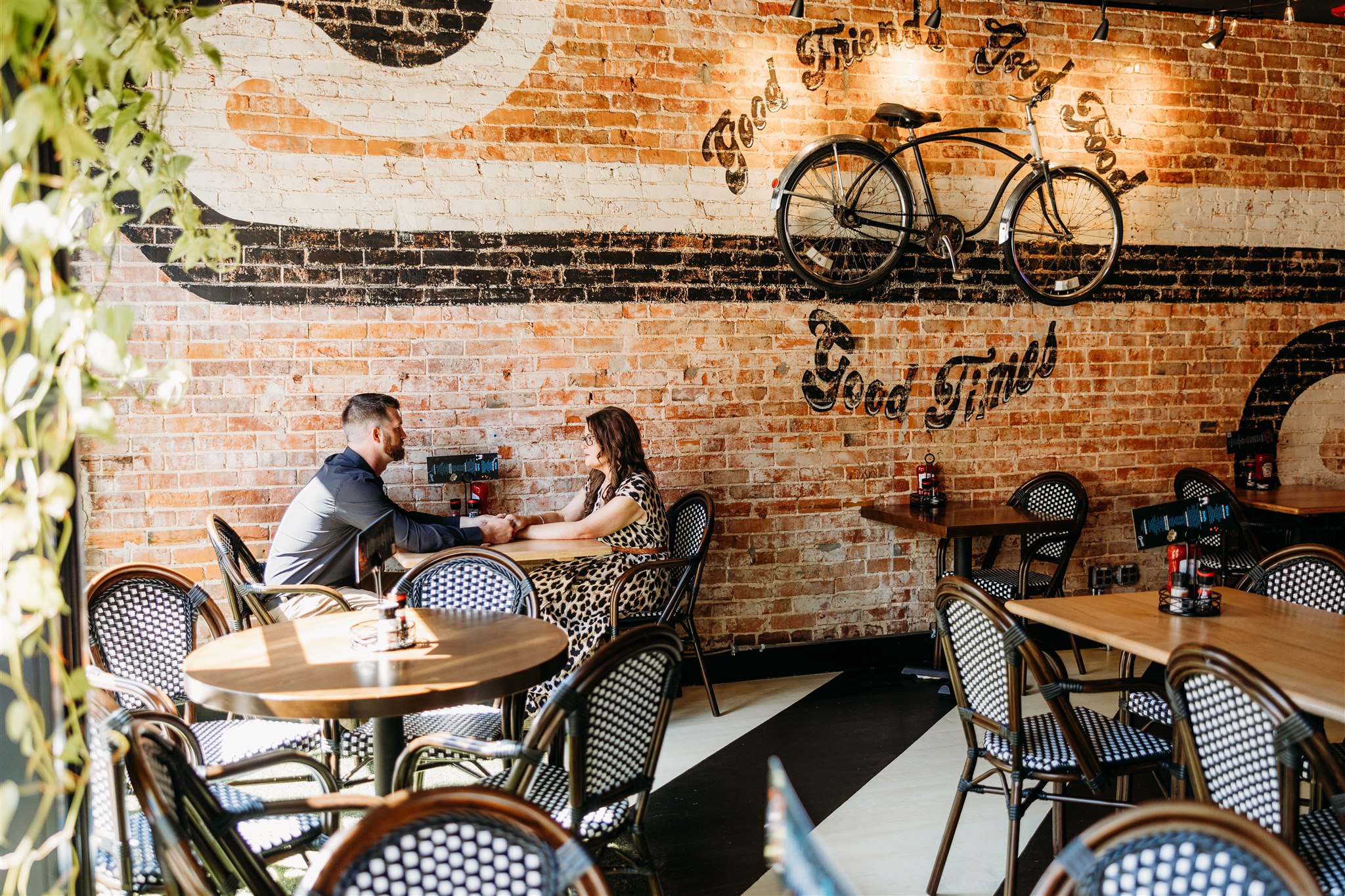 Best-Arkansas-Engagement-Photo-Locations-Photographer-Legend-and-Lace-Studios-1