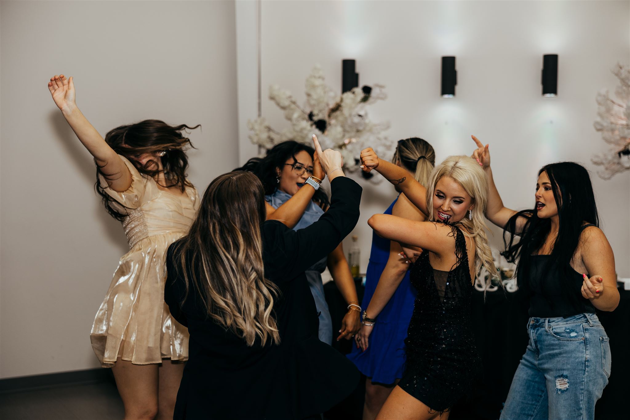 Bachelorette-Party-Venue-Arkansas-Photographer-Legend-and-Lace-Studios