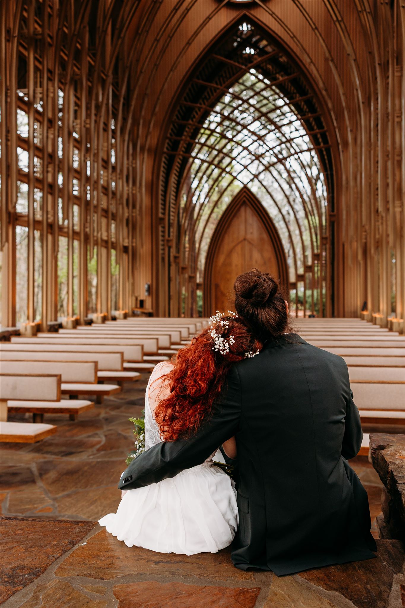Mildred-B-Cooper-Chapel-Bella-Vista-Arkansas-Photographer-Legend-and-Lace-Studios-Wedding-Venues