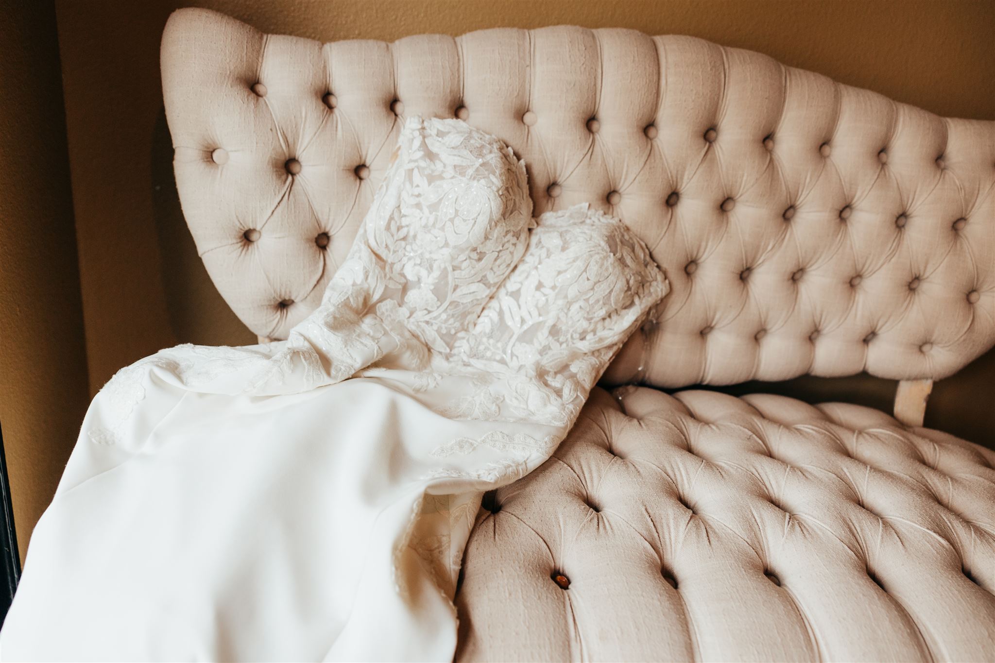 Wedding-Dress-Planning-Bridal-Photography-Photographer-Legend-and-Lace-Studios-24