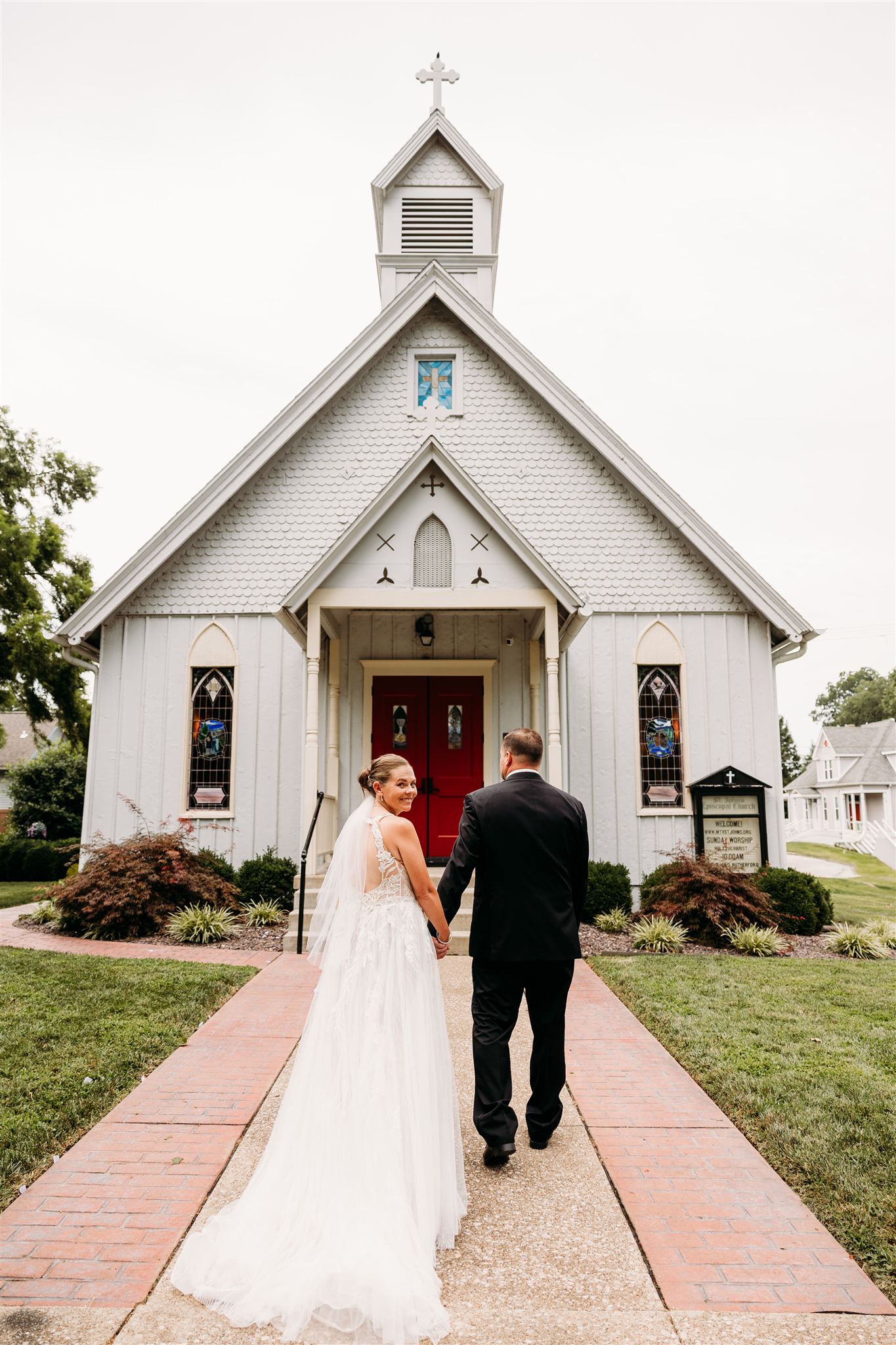 Rainy-Wedding-Mount-Vernon-Indiana-Photographer-Legend-and-Lace-Studios-3