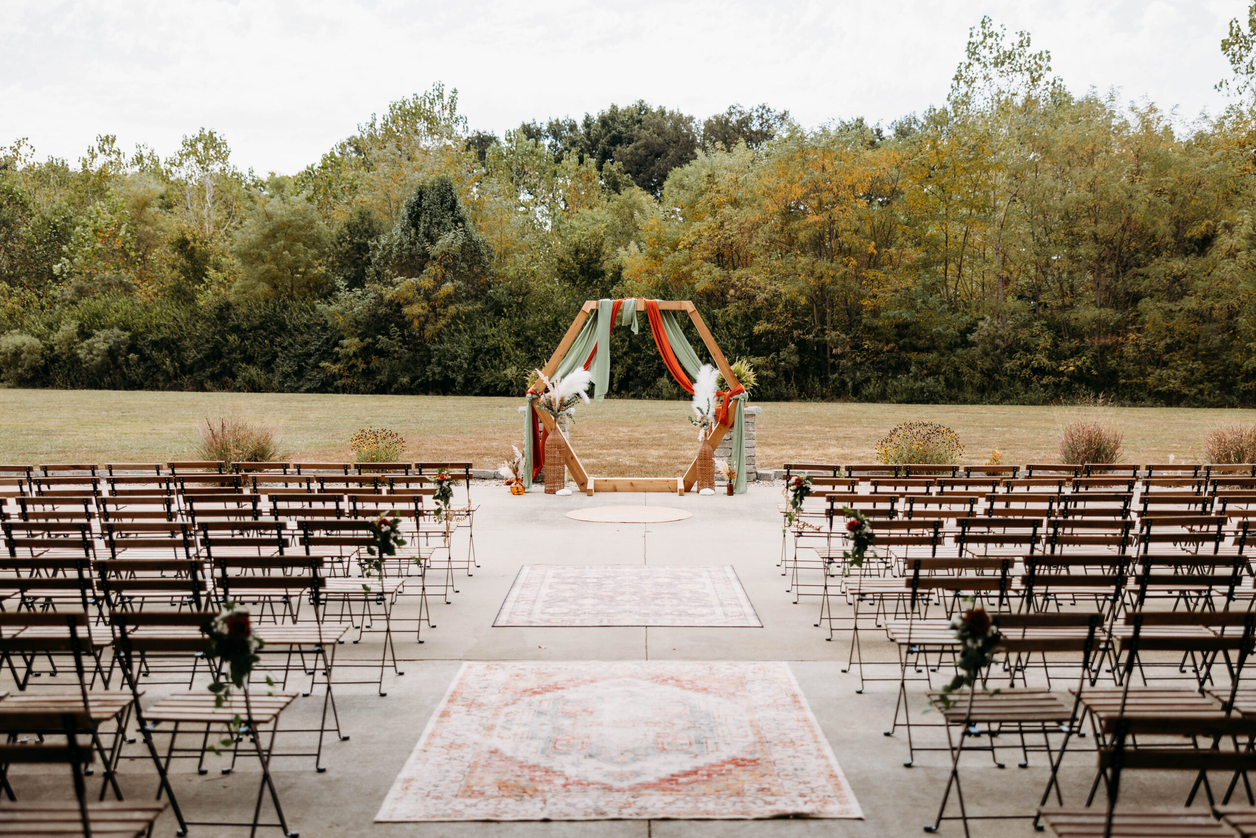Hangar-Wedding-Greenville-Illinois-Photographer-Legend-and-Lace-Studio-2