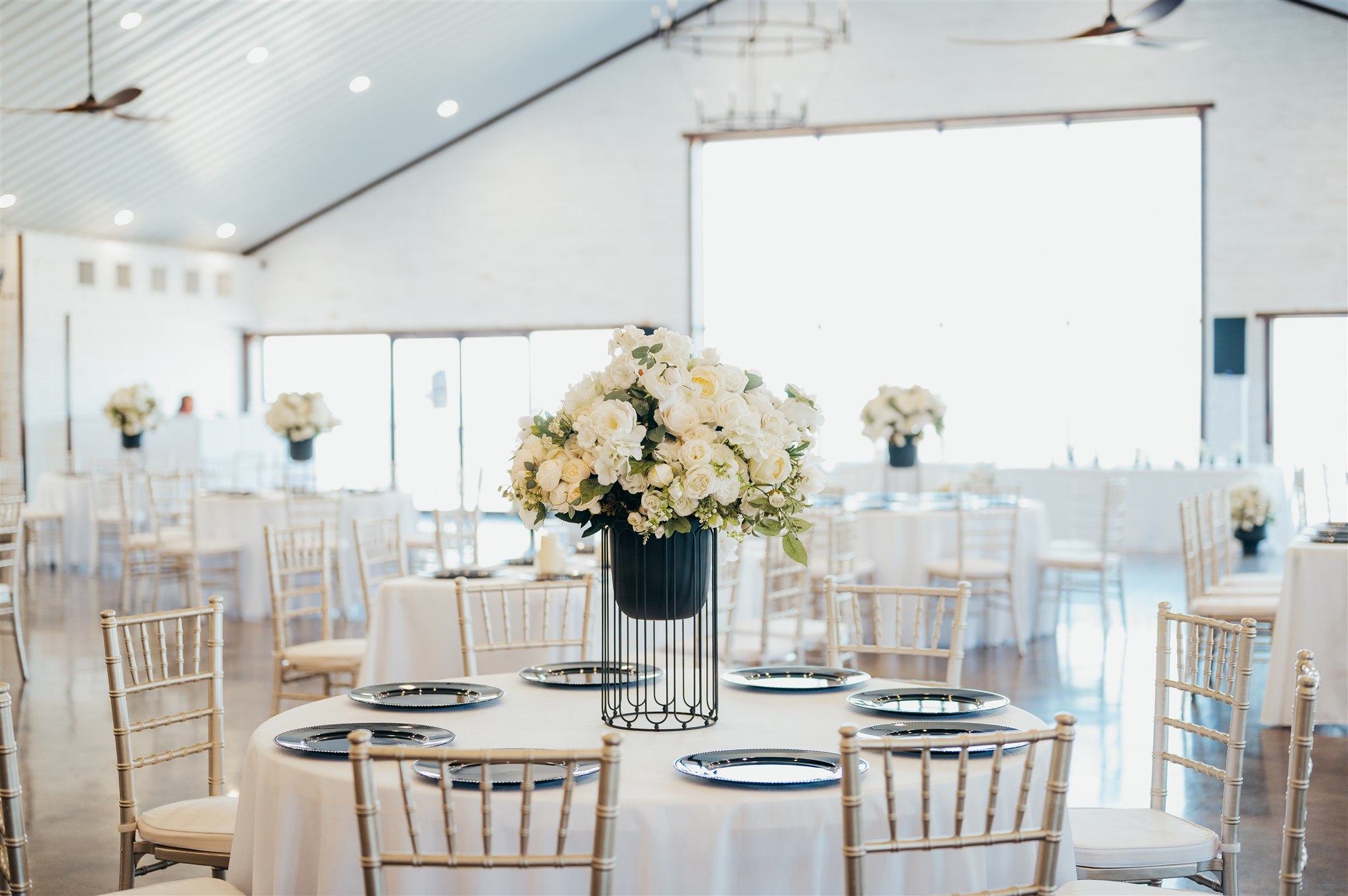 St.-Louis-Wedding-Florists-Bridal-Bouquet-Reception-Ceremony-Decor-Wedding-Flower-Shop-Photographer-Legend-and-Lace-Studios-3